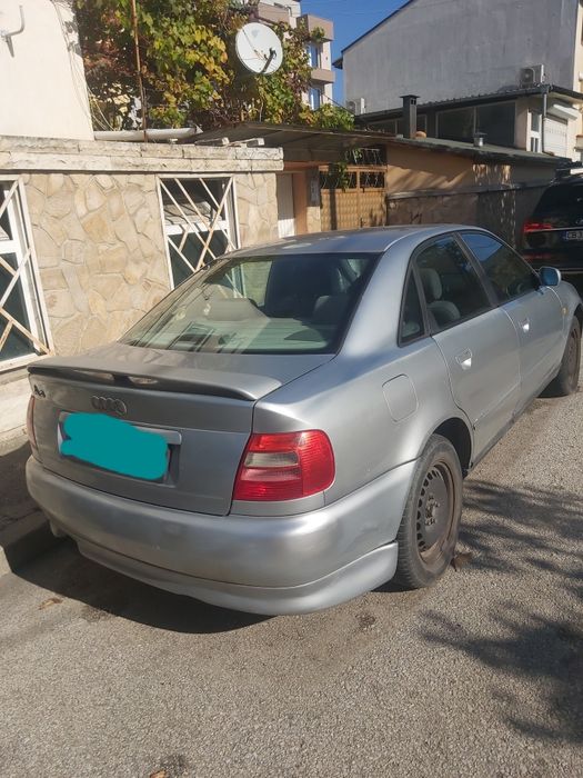 Audi A4 b5 1.8 125 k.c. 1998г. -На части.