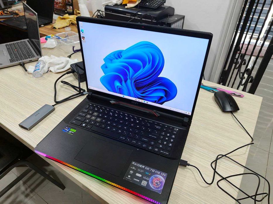 Продаётся MSI RAIDER GE78 HX 13V