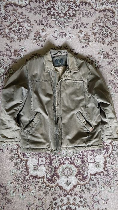 Зимно яке  "INTO" цена - 35 лв.