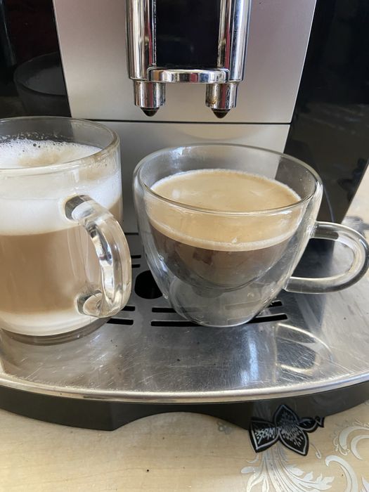 Espresor cafea Delonghi