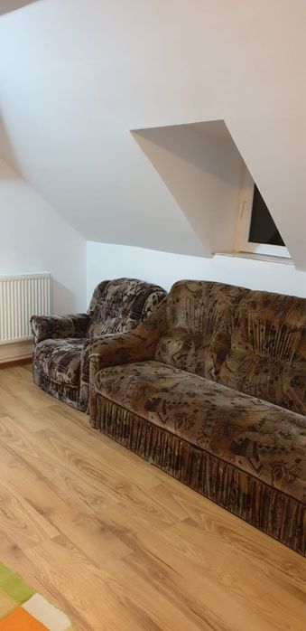 Inchiriez casa (zona str oasului) pret 650