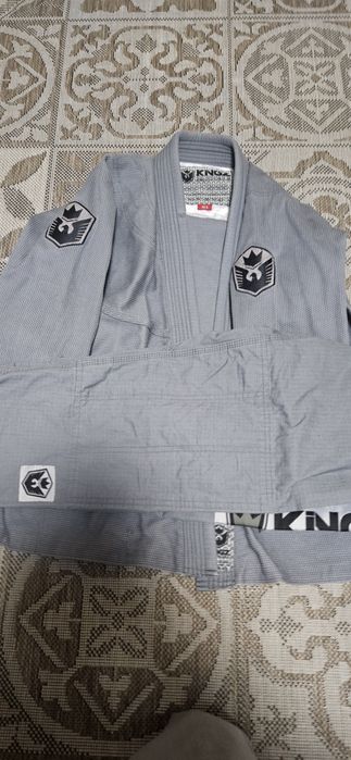 Кимоно для Джиу-Джитсу KINGZ