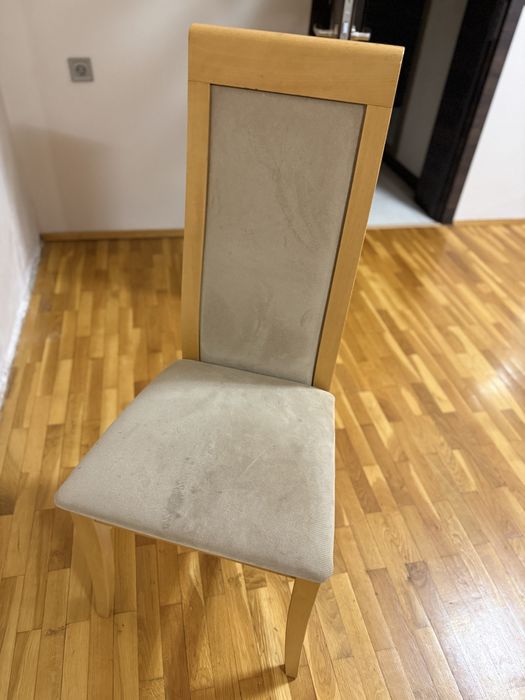 Трапезна маса с 6 броя столове