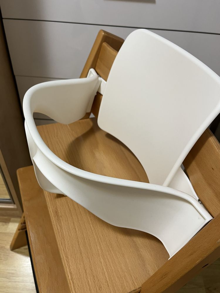 приствка за 6+ месеца Stokke Tripp Trapp/ стол Stokke Tripp Trapp