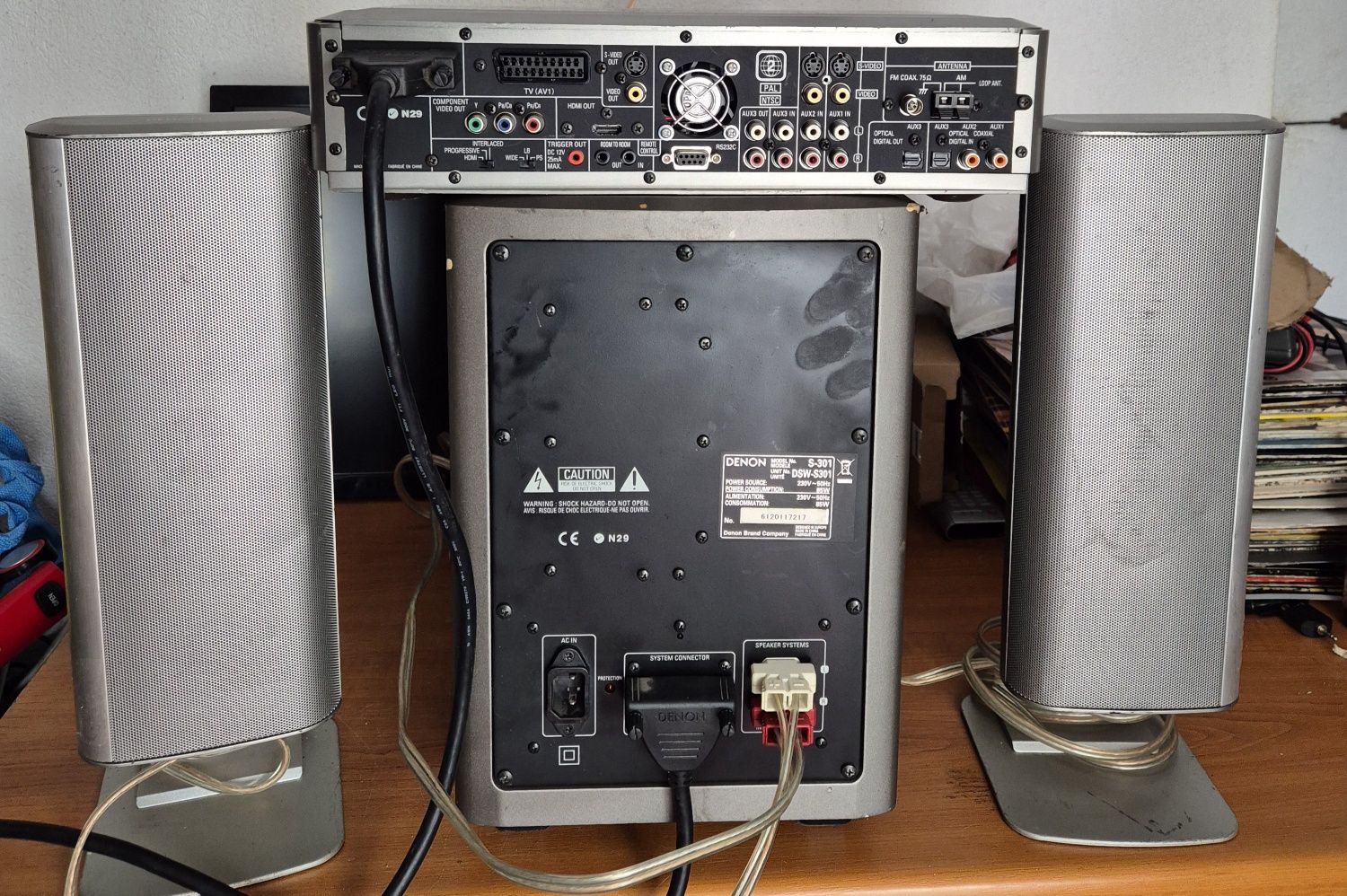 Sistem audio Denon S-301