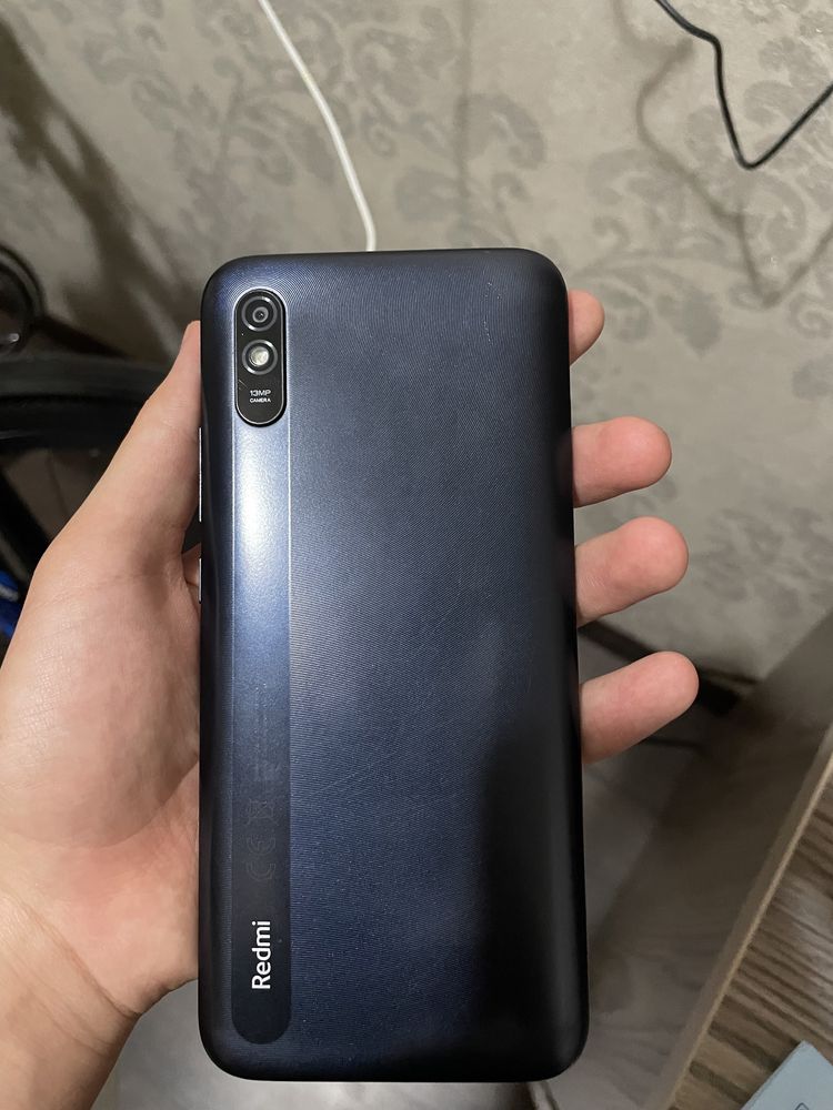 Redmi 9A 32 gb holati yahshi