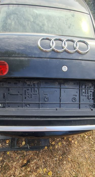 Бленда заден капак Audi A6 C5 Sedan Facelift Ауди А6 Ц5 Седан Фейслифт