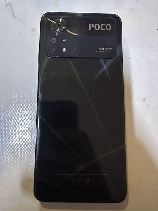 Poko X4 Pro 5 G  в среднем состоянии