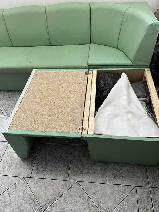 Продавам кухненски ъгъл