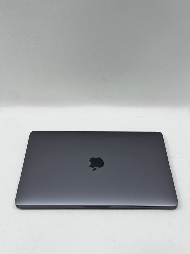 Macbook Pro 13” dyum