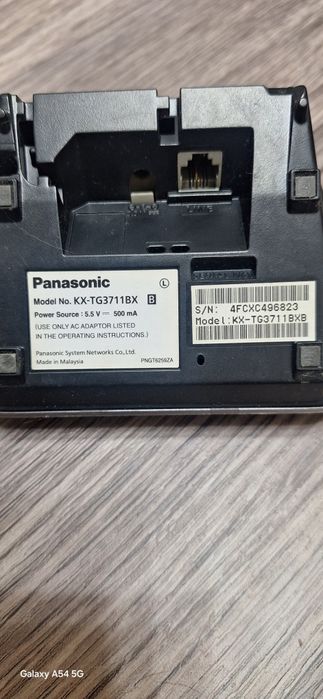 Panasonic KX-TG3711BX телефон в рабочем состояние