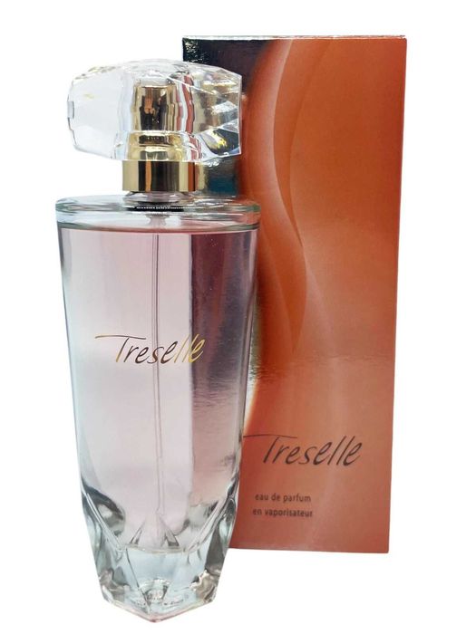 Apa de parfum Treselle cu noul design pentru Ea - 50 ml de la Avon