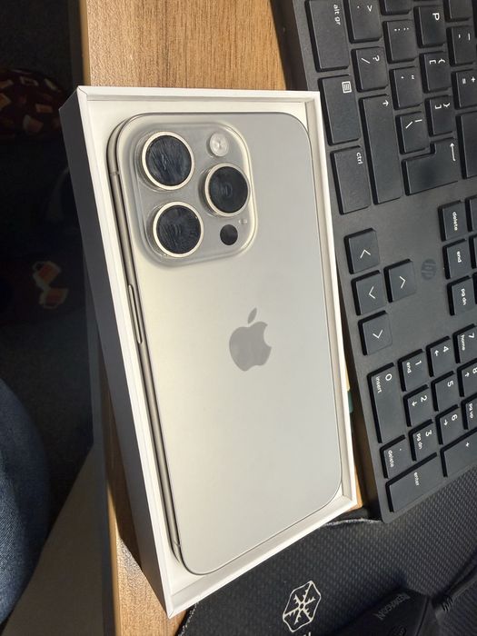 Iphone 15 pro 128 gb Natural