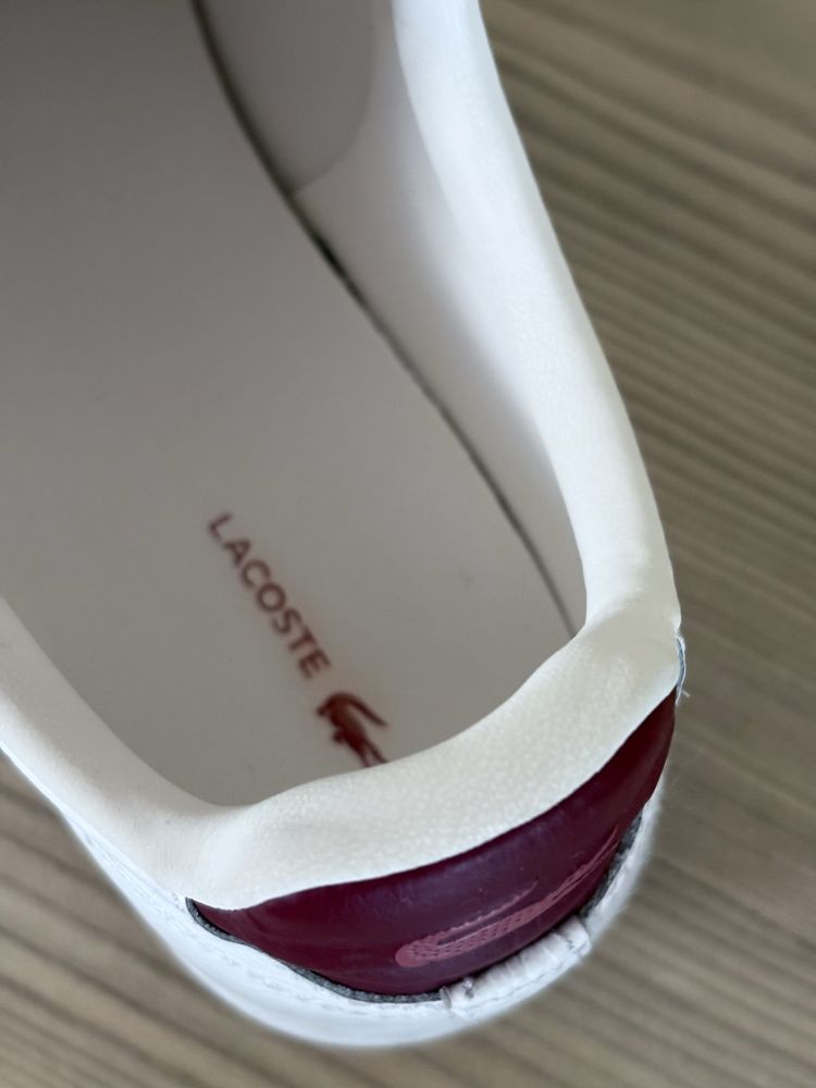 Кожени спортни обувки Lacoste Carnaby Pro Leather