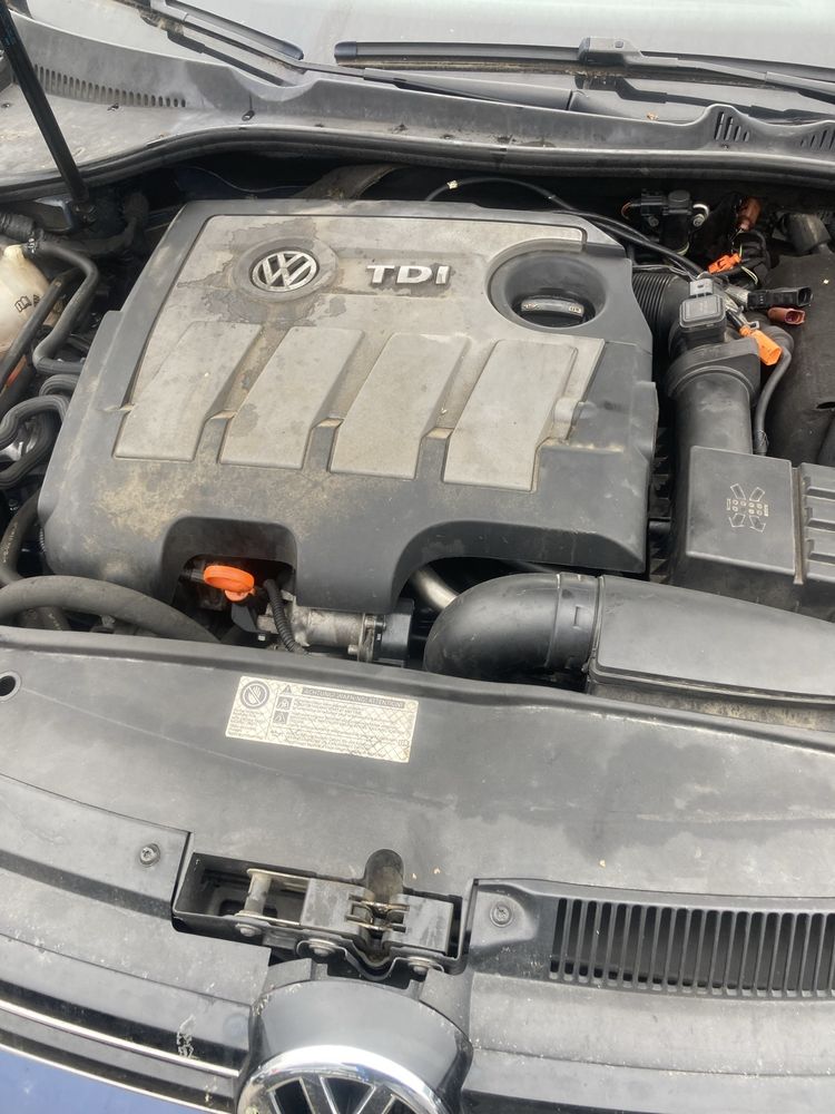 VW Golf 6  1.6 TDI на части