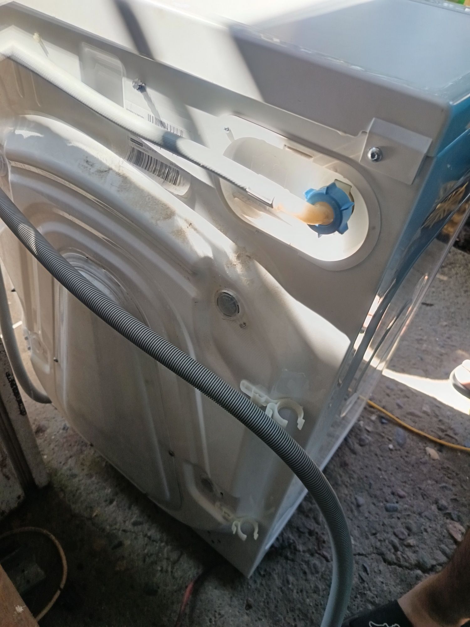 Пералня  Whirlpool 6 sense 7кг