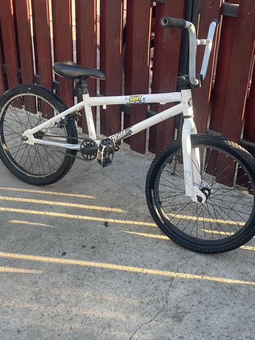 Vand urgent!! BMX de scheme