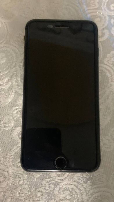iPhone  8 plus black
