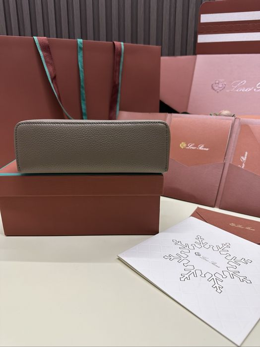 Loro Piana чанта
