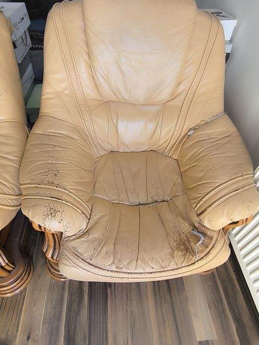 Canapea extensibilă și fotolii