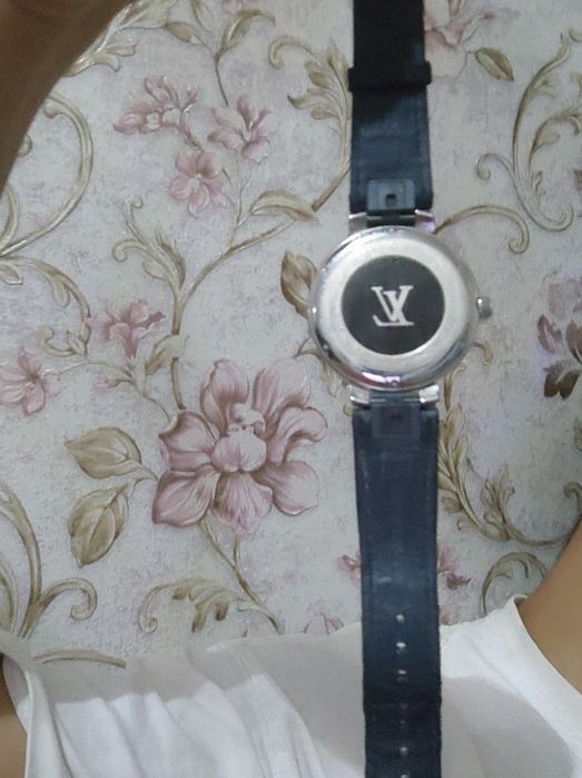 Louis Vuitton Tambour Horizon Monogram Eclipse QA050Z (оригинал)