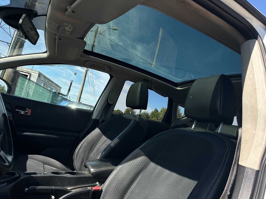 Nissan Qashqai 1,6 dci 2014 alb perla panoramic accept variante !