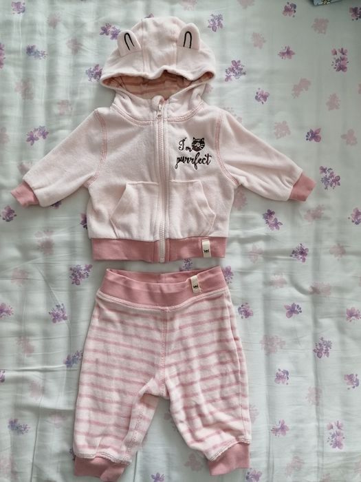 Плюшени комплектчета 2бр, размер 62-68см. 3-6месеца