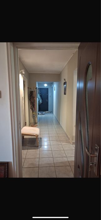 Vand apartament 4 camere langa Biblioteca Nationala