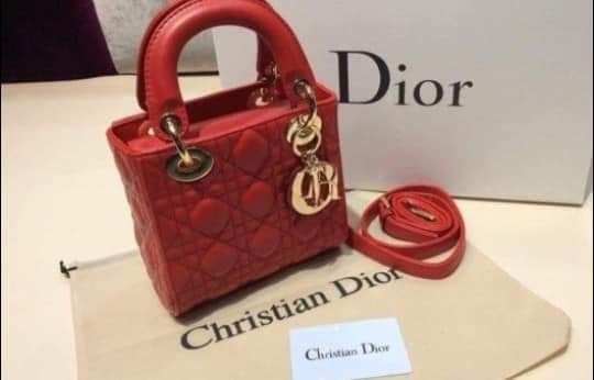 Geanta Dior mini,super model import Franța, eticheta, saculet