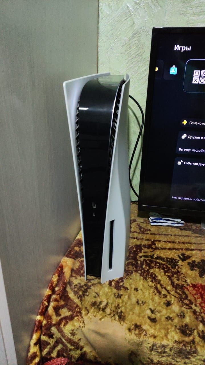 Продаю PlayStation 5