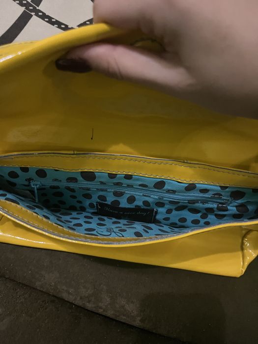 Чанта носена няколко пъти