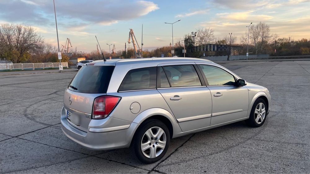 Opel Astra H1.7 din 2009