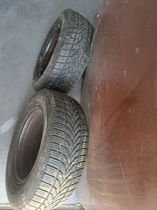 Jante pe 15 cu anvelope iarna ff bune Ford tranzit
