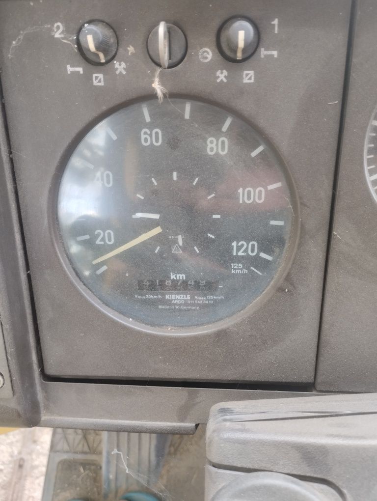 Mercedes 1120 1992