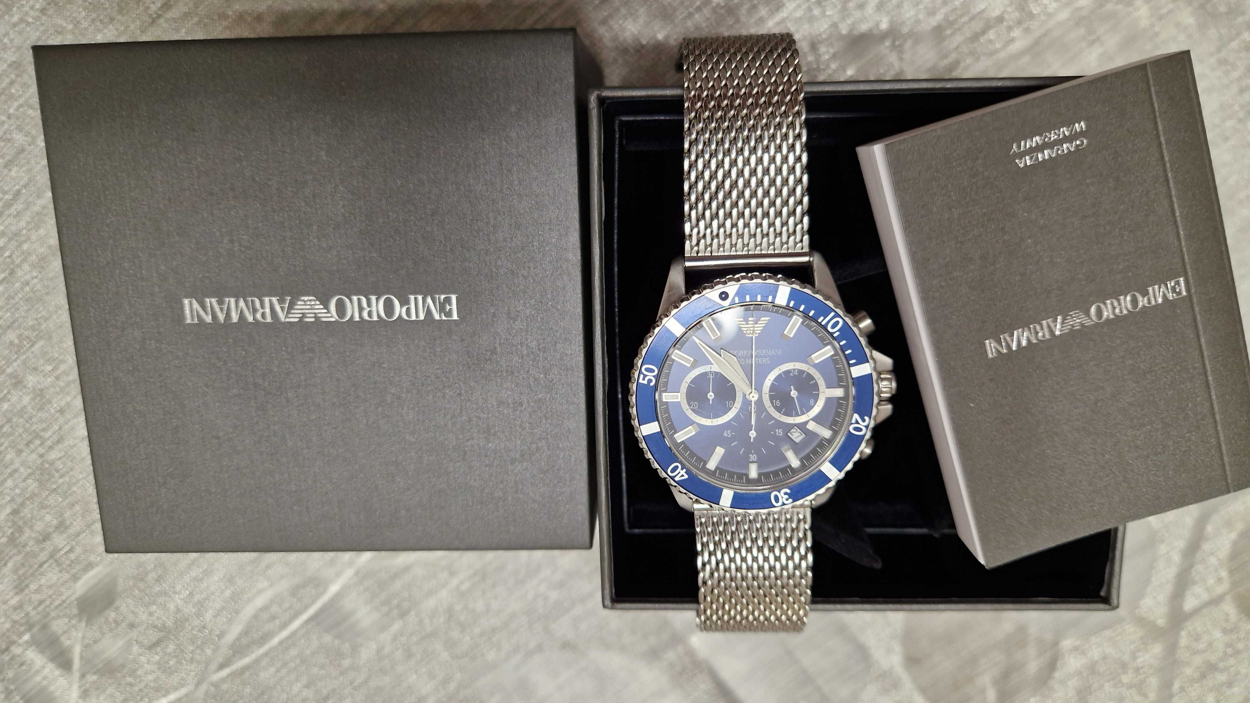 Продавам ръчен часовник "Emporio Armani "
