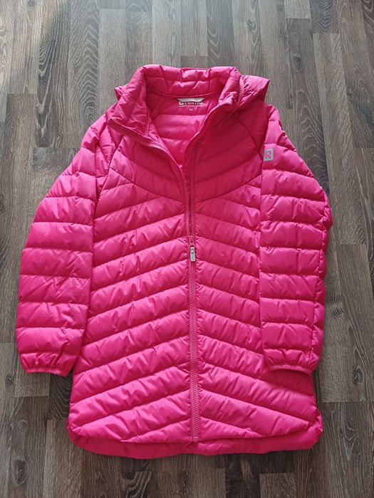 Продам куртка Reima для девочки,  рост 146. Одевала несколько раз