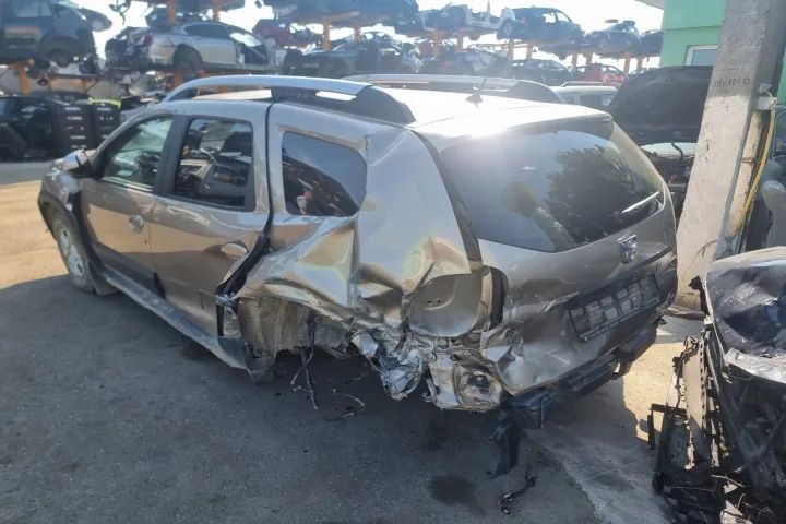 Dezmembrez Dacia Duster 2 2020  4x4 motor 1.5 dci 116cp k9k.874 dezmembrari piese cutie de viteze grup fata spate injector injectoare