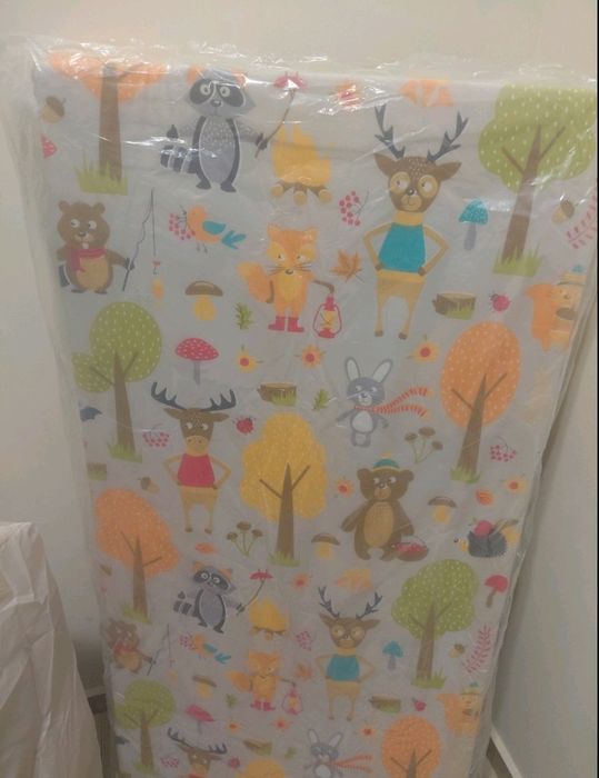 Lorelly Torino детска сгъварма кола +2 матрака