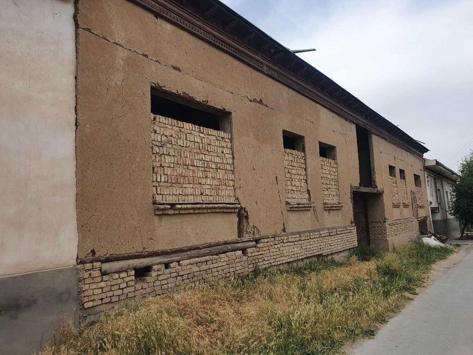 Uy sotiladi 8 sotix Keles Generalda