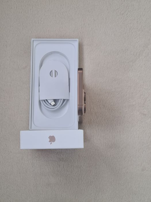 IPhone  16 Pro Max  1 TB