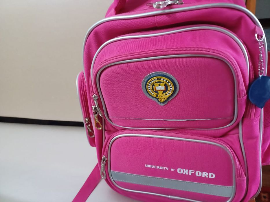 Школьная сумка для девочки ортопедическая