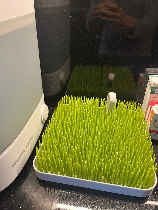 Pachet: Sterilizator cu aburi + pompa electrica Philips Avent