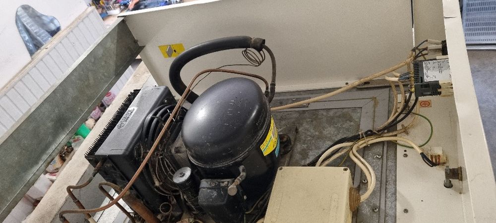 Професионален плюсов хладилник COOL