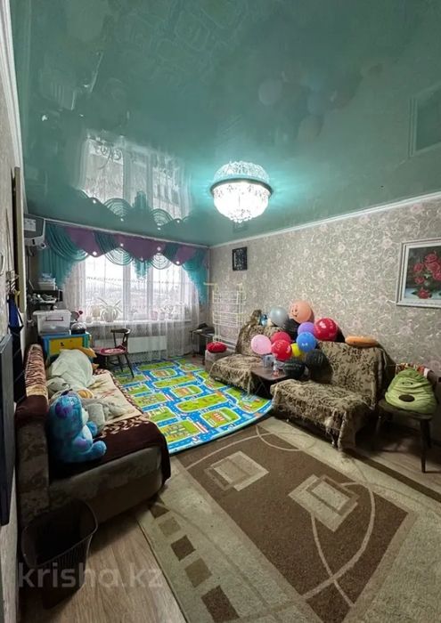 Трех комнатная квартира в Талдыкоргане