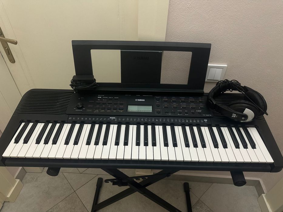 orga yamaha cu stativ