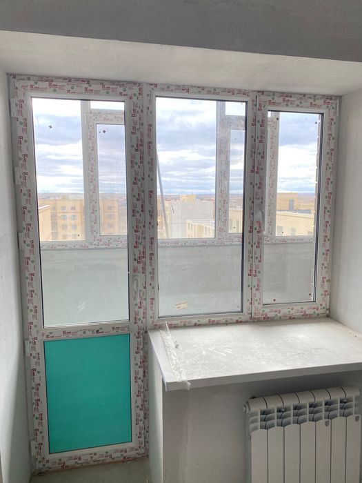 Продам пластик на балконный блок