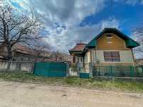 Casă de vânzare în Moldovenești