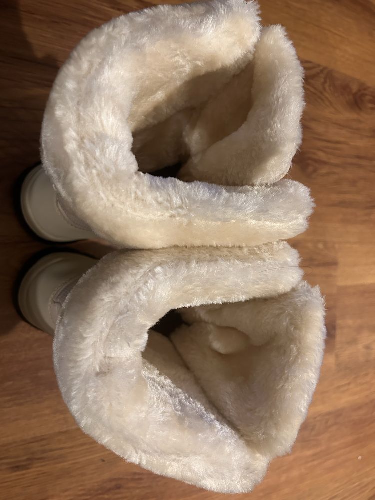 Дамски зимни ботуши НОВИ