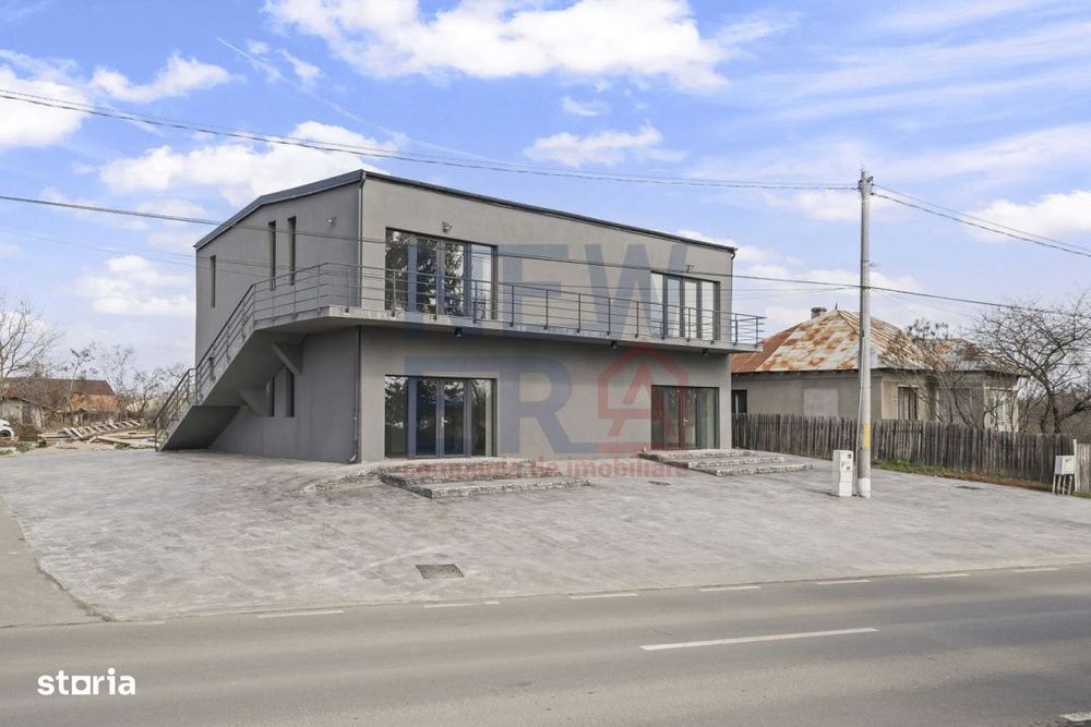 De inchiriat spatiu multifunctional (comercial si cazare) - Peris