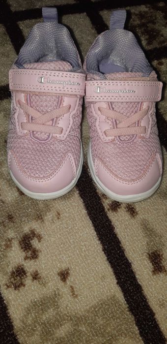 Маратонки  на Champion